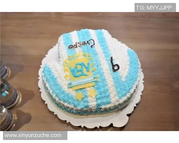 足球球星蛋糕造型惊艳亮相为男生日打造独特庆生体验